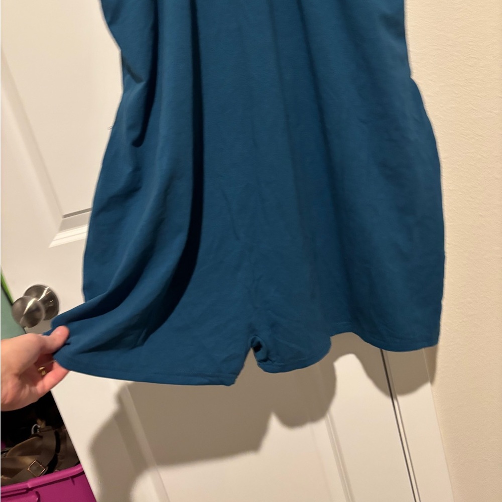 Women's Teal Sleeveless Romper - Picture 7 of 7